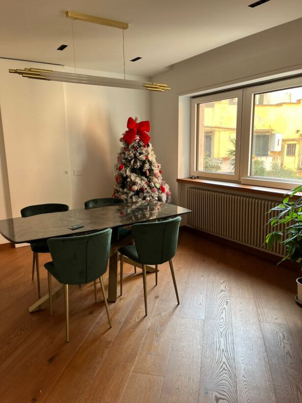 fbcf8a74-f372-4192-81e8-0907582b93c3